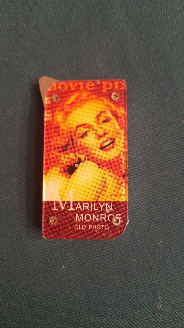Accendino con  Marilyn Monroe