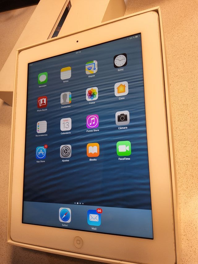 Apple iPad Pantalla Retina WiFi 16GB. 4ta gen.