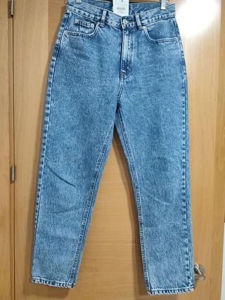 vaqueros pull and bear