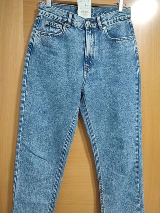 vaqueros pull and bear