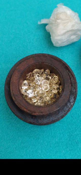 200 Brillantes como Diamantes de "" 1mm ""