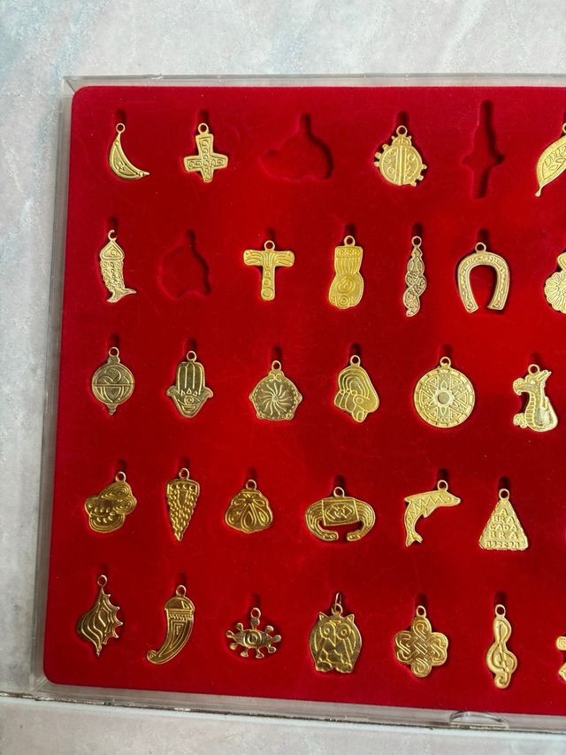 Los amuletos de la suerte  