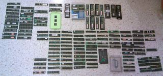 Chips de memoria antiguos DDR1 DDR2 SIMM DIMM