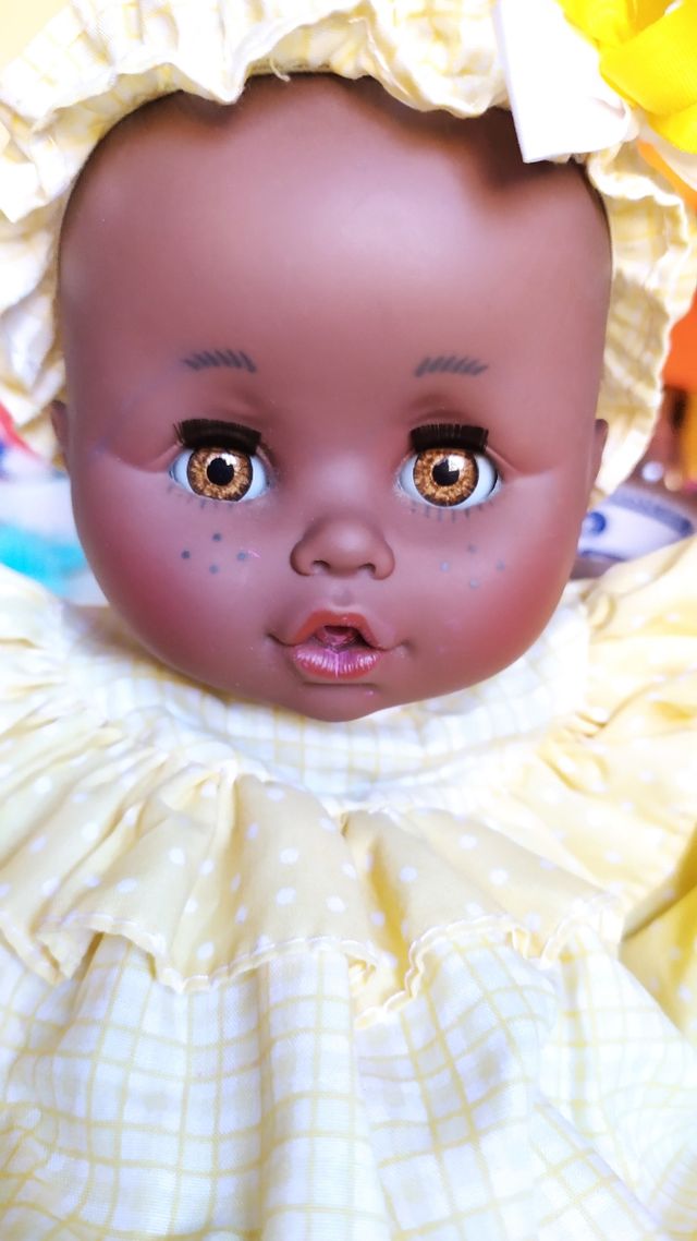 Muñeca bebé preciosa