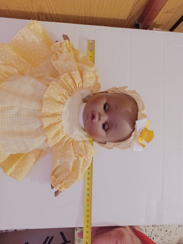 Muñeca bebé preciosa