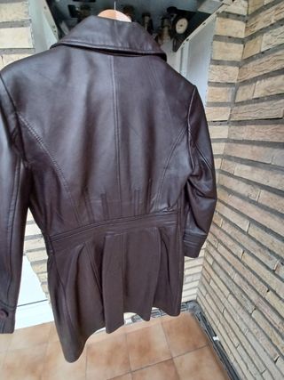 Abrigo de piel, talla 38, como nuevo