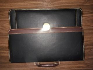 Elegante maletín de cuero sin estrenar