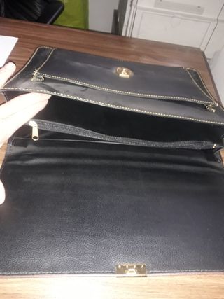 Elegante maletín de cuero sin estrenar