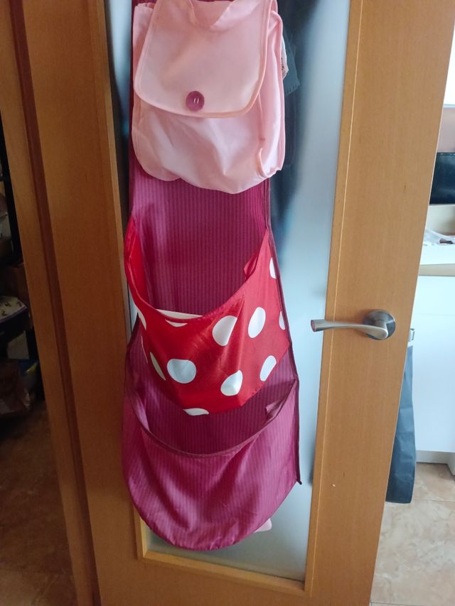 pato almacenaje con 3 bolsillos