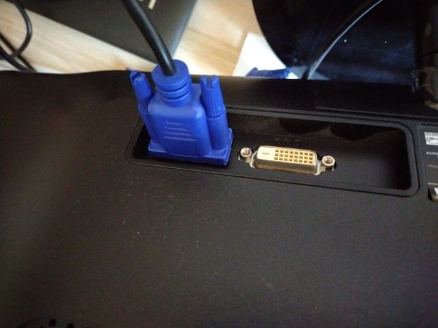 pantalla Philips 22' como nueva