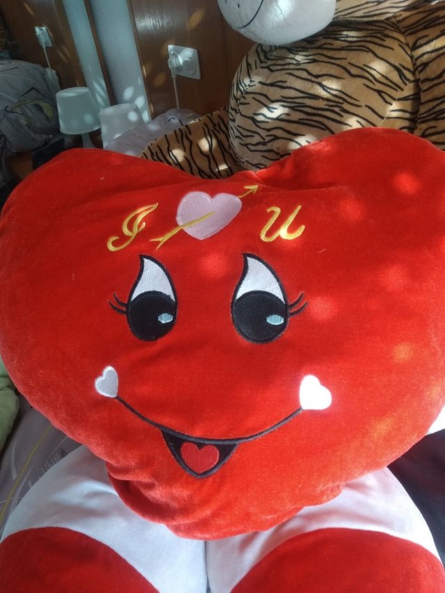 🎈🎈🎁🎁 PELUCHE CORAZÓN 😍!!8€