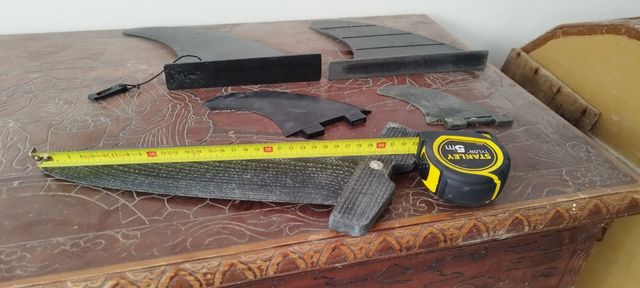 Quillas Windsurf, arnés y base