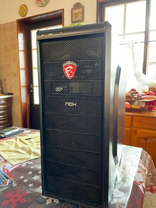 Ordenador por piezas