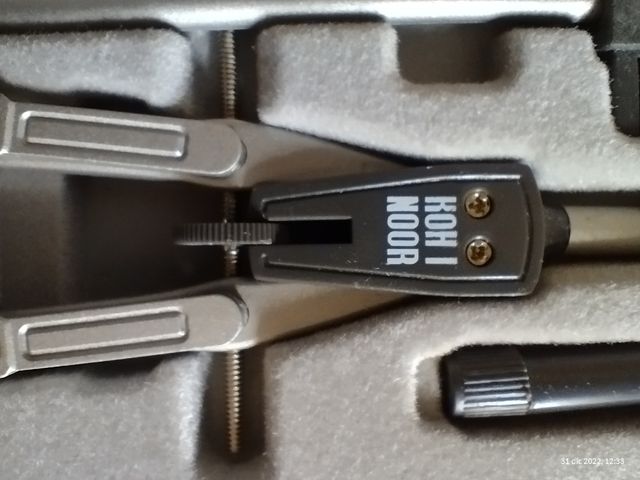 Compasso professionale KOH I NOOR 