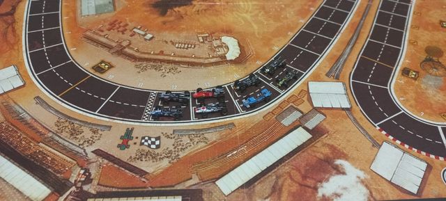 1 coche en miniatura para HEAT, sin pintar. 
