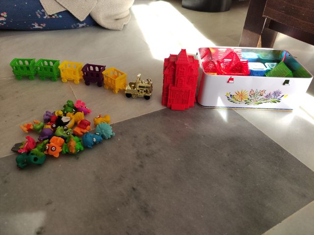 Pack de muñecos zomlings , ciudad