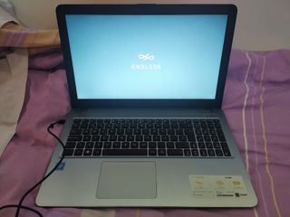 Portátil Asus VivoBook R540M Gris 15,6"