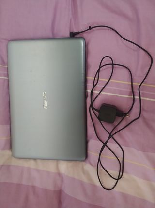 Portátil Asus VivoBook R540M Gris 15,6"