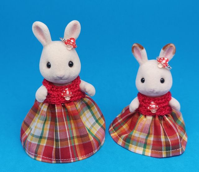 Lote 2 vestidos mamá + hija Sylvanian families 