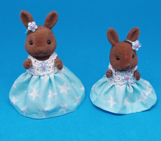 Lote 2 vestidos mamá + hija Sylvanian families 