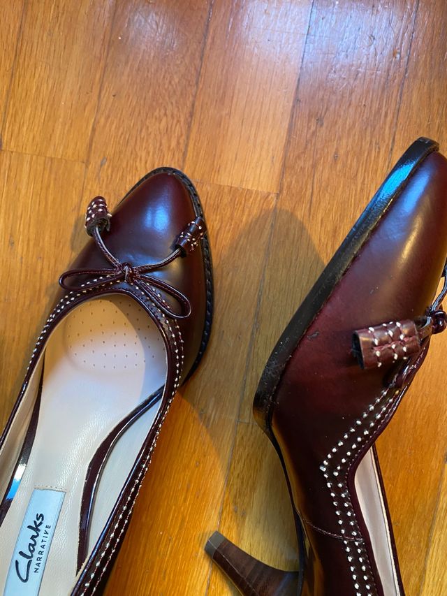 Zapatos salón Clarks nuevos