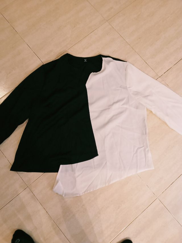 Blusa bajo asimétrico