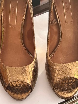 Zapatos pep toe cobre