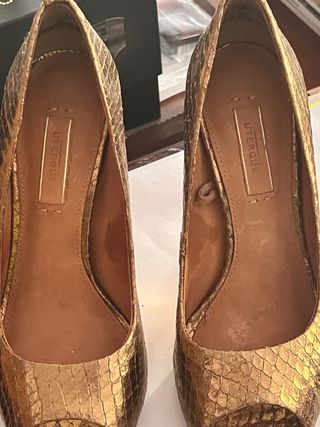 Zapatos pep toe cobre