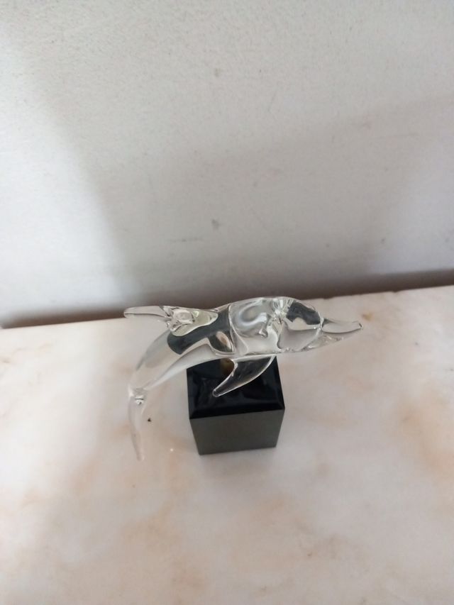 Delfín de cristal