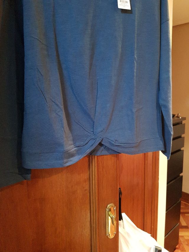 CAMISETA MANGA LARGA CHICA- T 13-14 AÑOS