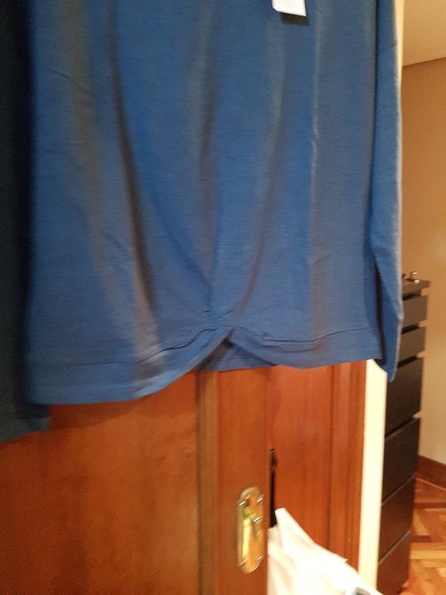 CAMISETA MANGA LARGA CHICA- T 13-14 AÑOS