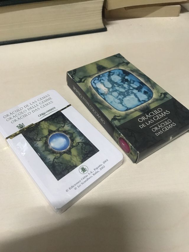 TAROT ORÁCULO DE LAS GEMAS
