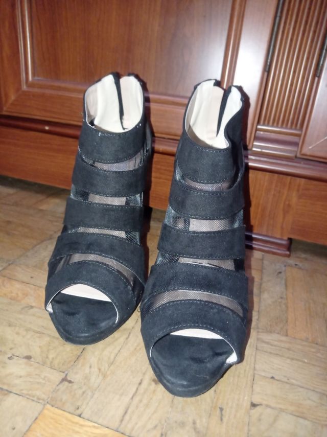 zapato negro