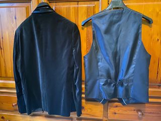 Americana, Chaleco y Corbata S 46