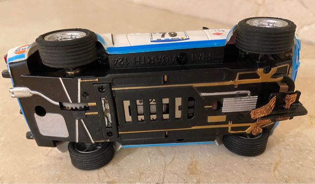Fiat Abarth 124 Spider ( Scalextric) casi sin uso