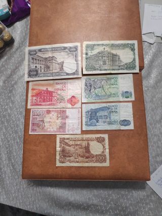 lo de 7 billetes españoles años 1979-1992.