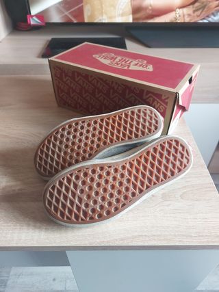 vans casual