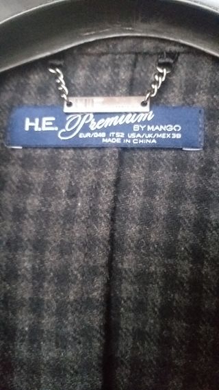 AMERICANA DE CABALLERO. PREMIUM BY MANGO 