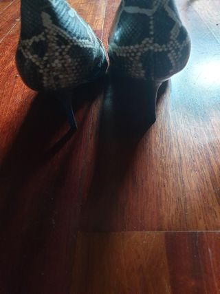 zapatos tacón zara