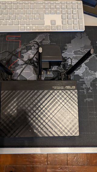 Asus Modem Router DSL-N16U