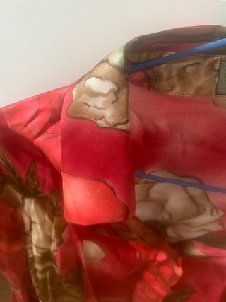 Conjunto compuesto por vestido y camisa de roberto