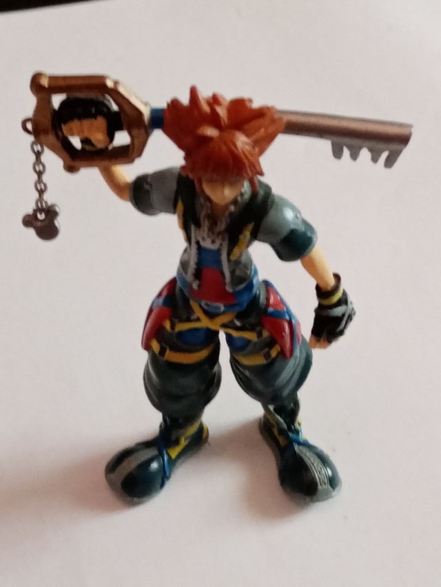 Figura Kingdom Hearts. Manga (con llave espada)