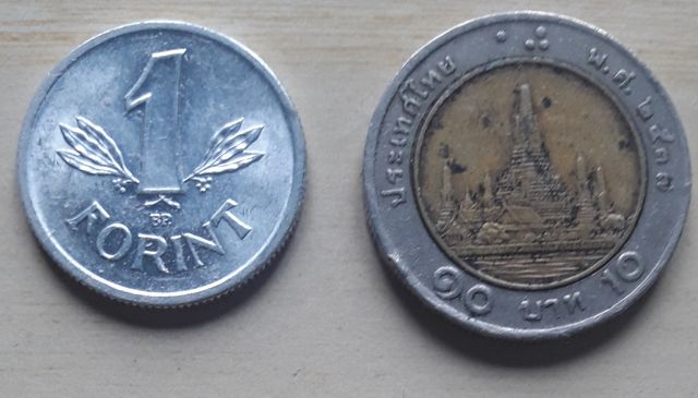 Fiorino ungherese 1989 e 10 Baht Thai anche singol