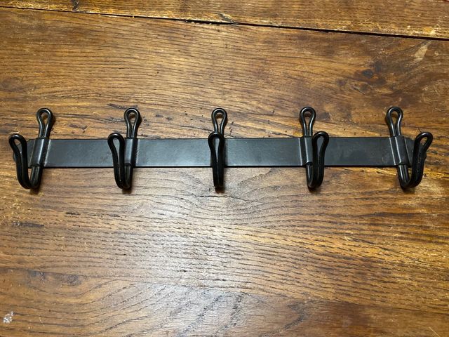 Porta oggetti in ferro 