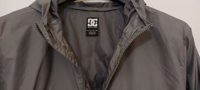 cortavientos DC talla 16