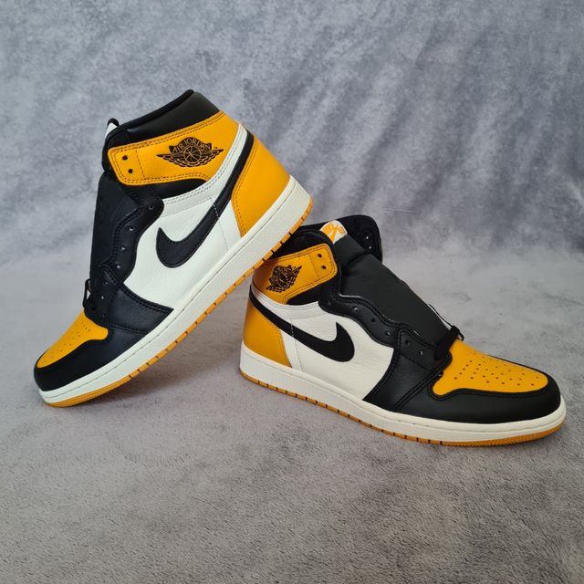 Air Jordan 1 High Taxi