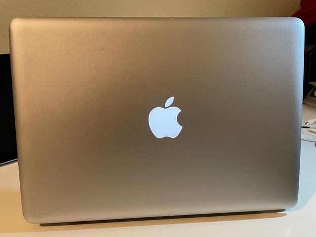MacBook Pro (13 pulgadas, mediados de 2010)