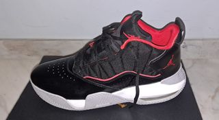 Jordan Stay Loyal (talla 43)