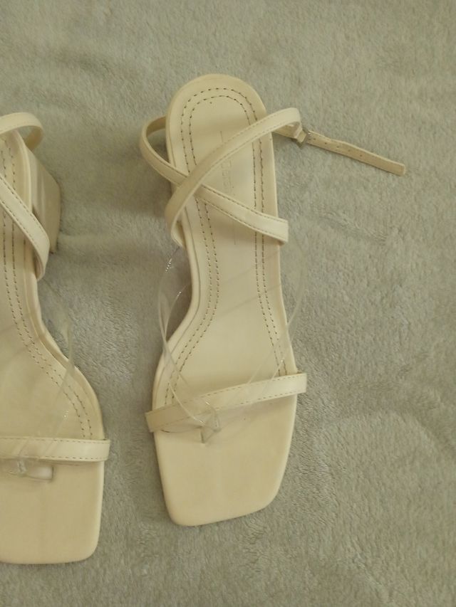 sandalias Bershka