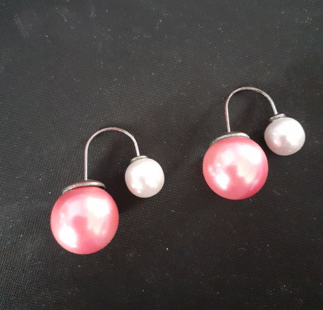 orecchini di perle rosa e bianche nuovi